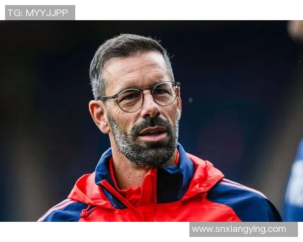 曼联连续三场联赛失利，瓜帅面临严峻考验