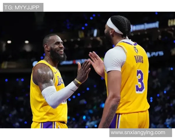 詹姆斯带领湖人豪取7连胜，稳坐西部第一宝座