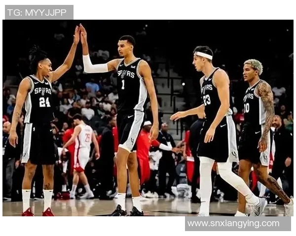 火箭与马刺激战四节最终以107比110落败精彩瞬间回顾