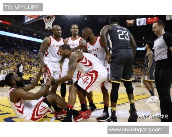今日火箭对阵勇士精彩直播全程回顾与赛后分析尽在此处