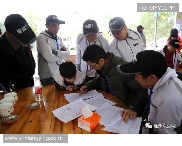 连州市第八届足球比赛精彩直播盛况回顾与精彩瞬间分享