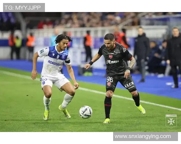 洛里昂与欧塞尔激战正酣比分揭晓精彩瞬间回顾